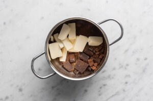 Preparazione Corona di babka al cioccolato - Fase 3