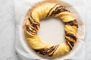 Preparazione Corona di babka al cioccolato - Fase 6