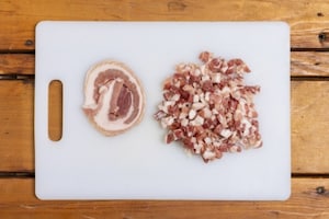 Preparazione Crepes ai porri, pancetta e pecorino dolce - Fase 1