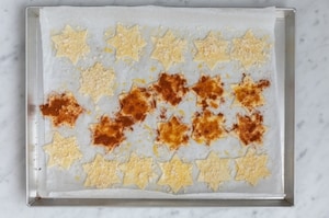 Preparazione Stelline di pasta sfoglia salate - Fase 2