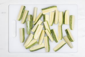 Preparazione Zucchine con friggitrice ad aria - Fase 1