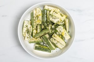 Preparazione Zucchine con friggitrice ad aria - Fase 1