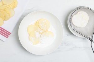 Preparazione Chips di patate al forno - Fase 2