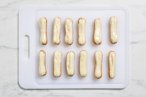 Preparazione Éclair al cioccolato bianco - Fase 6