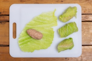 Preparazione Involtini di verza con la carne  - Fase 4