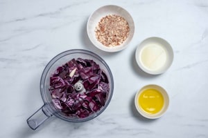 Preparazione Pesto di cavolo viola vegano - Fase 2