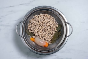 Preparazione Risotto con fagioli dall'occhio - Fase 2