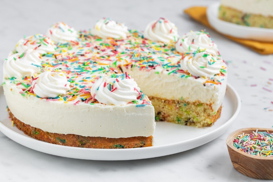 Torta di compleanno Funfetti cheesecake