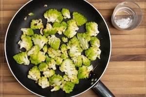 Preparazione Broccolo romanesco in padella - Fase 2