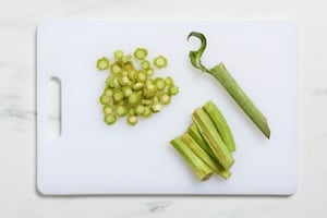 Preparazione Carciofi ripieni di cotechino - Fase 2