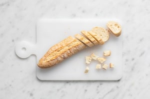 Preparazione Cestini di parmigiano con Caesar salad - Fase 3