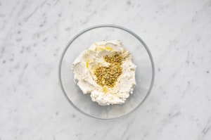 Preparazione Involtini di barbabietola con caprino - Fase 1