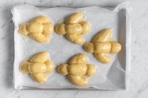 Preparazione Mini colombe pasquali - Fase 6