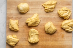 Preparazione Mini colombe pasquali - Fase 3