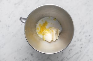 Preparazione Torta in teglia ai mirtilli - Fase 1