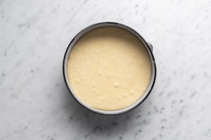 Preparazione Torta versata alla ricotta e gocce di cioccolato - Fase 2