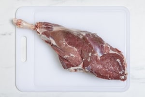 Preparazione Cosciotto di agnello al forno - Fase 1