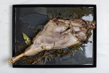 Preparazione Cosciotto di agnello al forno - Fase 3 Preparazione Cosciotto di agnello al forno - Fase 3