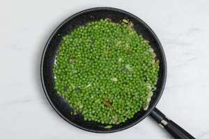 Preparazione Pasta tonno e piselli - Fase 2