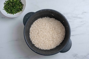 Preparazione Risotto agli asparagi selvatici - Fase 3