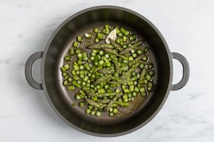 Preparazione Risotto asparagi e gamberi - Fase 2