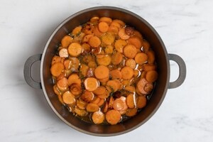 Preparazione Risotto con carote e blue cheese - Fase 2