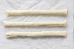 Preparazione Salatini di pasta sfoglia - Fase 3