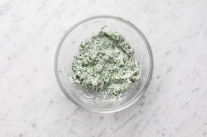 Preparazione Salatini di pasta sfoglia - Fase 2