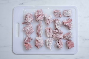 Preparazione Spezzatino di agnello con patate - Fase 2