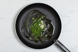 Preparazione Torta salata carciofi, ricotta e provolone - Fase 2