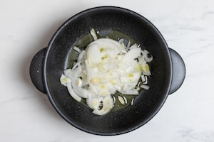 Preparazione Vellutata di piselli e menta  - Fase 4