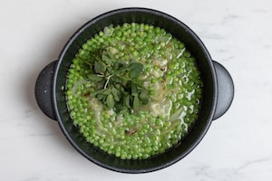 Preparazione Vellutata di piselli e menta  - Fase 6