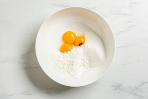 Preparazione Flan parisien al cioccolato - Fase 1