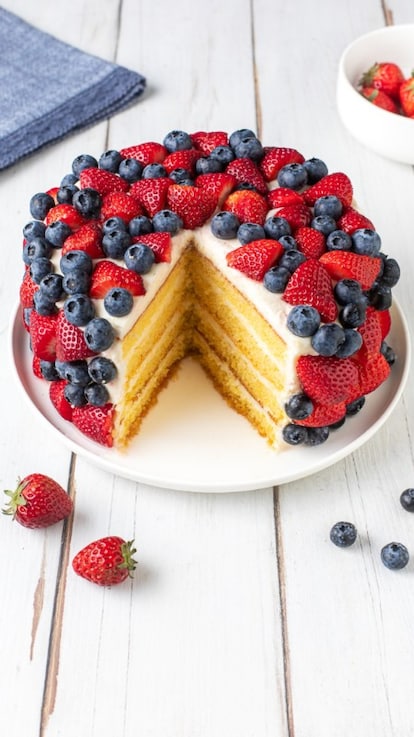 Torta scenografica con le fragole