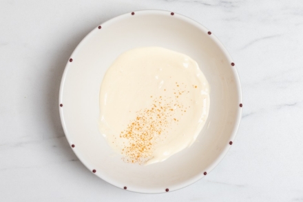 Preparazione Tuna Melt (sandwich al tonno americano) - Fase 1 Preparazione Tuna Melt (sandwich al tonno americano) - Fase 1