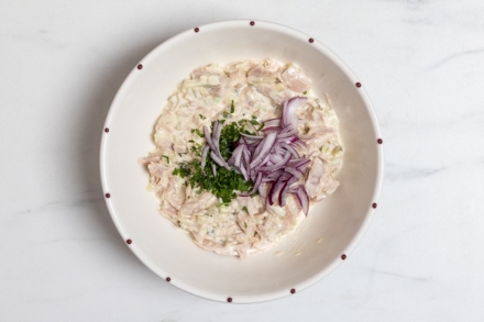 Preparazione Tuna Melt (sandwich al tonno americano) - Fase 3 Preparazione Tuna Melt (sandwich al tonno americano) - Fase 3