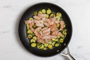 Preparazione Cous cous gamberetti e zucchine - Fase 4