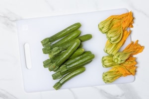 Preparazione Lasagne vegetariane in padella con verdure e squacquerone - Fase 1