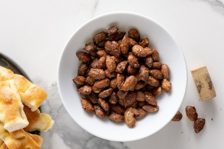 Preparazione Mandorle speziate - Fase 4 Preparazione Mandorle speziate - Fase 4