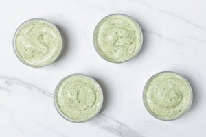 Preparazione Cheesecake nel bicchiere con squacquerone e peperoni arrostiti - Fase 7