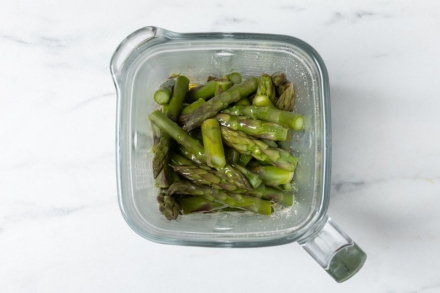 Preparazione Pesto di asparagi  - Fase 2 Preparazione Pesto di asparagi  - Fase 2