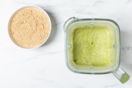 Preparazione Pesto di asparagi  - Fase 3 Preparazione Pesto di asparagi  - Fase 3