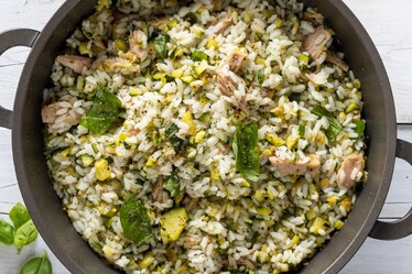 Riso zucchine e tonno