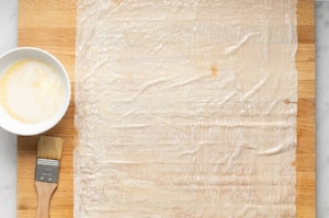 Preparazione Cestini di pasta fillo al cioccolato e lamponi - Fase 1
