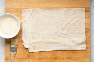 Preparazione Cestini di pasta fillo al cioccolato e lamponi - Fase 1