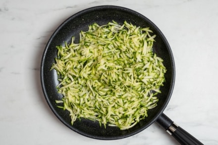 Preparazione Riso freddo con zucchine - Fase 2