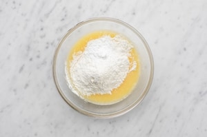 Preparazione Torta di mele veloce - Fase 2