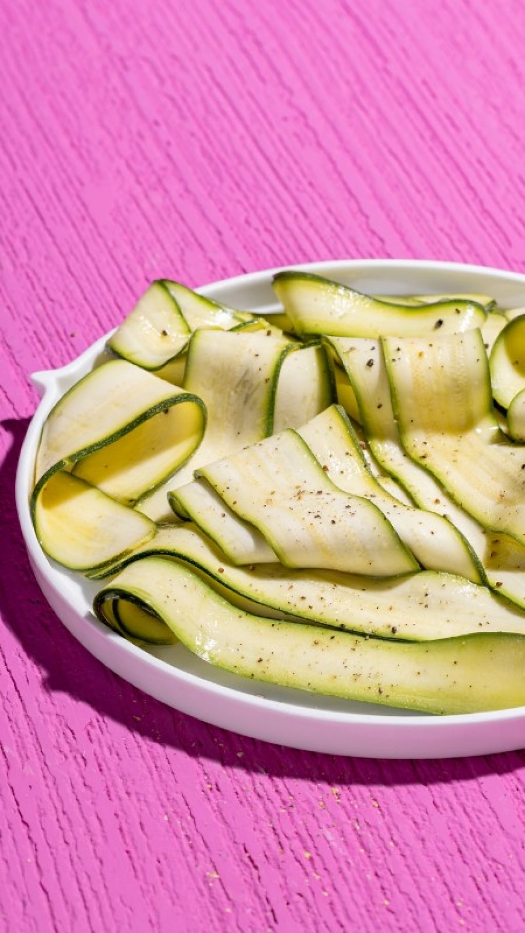 Zucchine marinate crude