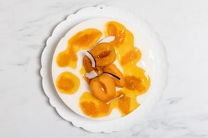 Preparazione Bavarese allo yogurt con base croccante - Fase 8