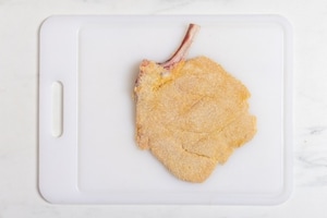 Preparazione Cotoletta alla milanese - Fase 2